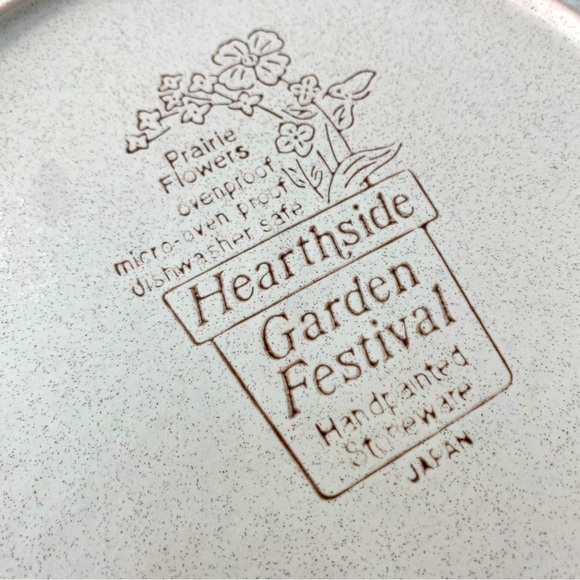 Hearthside Garden Festival Chop Plate - Picture 4 of 4